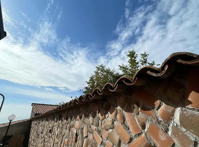 Etna Family Feriehus *